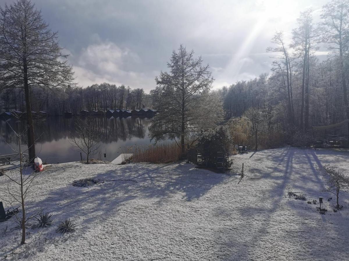 Drostenhaus Feldberg Feldberger Seenlandschaft Екстериор снимка